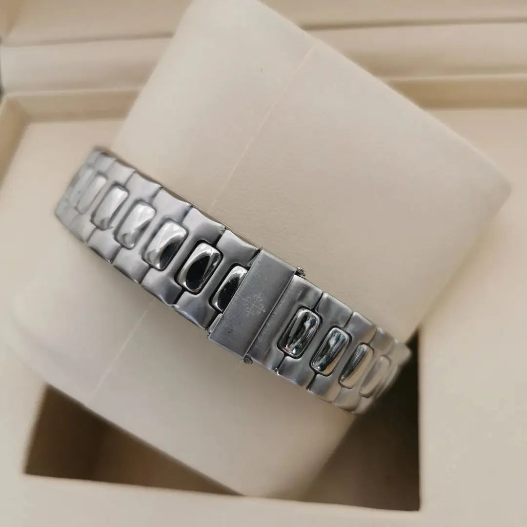 Patek Philippe Nautilus