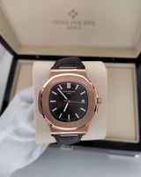 Patek Philippe Nautilus Couro