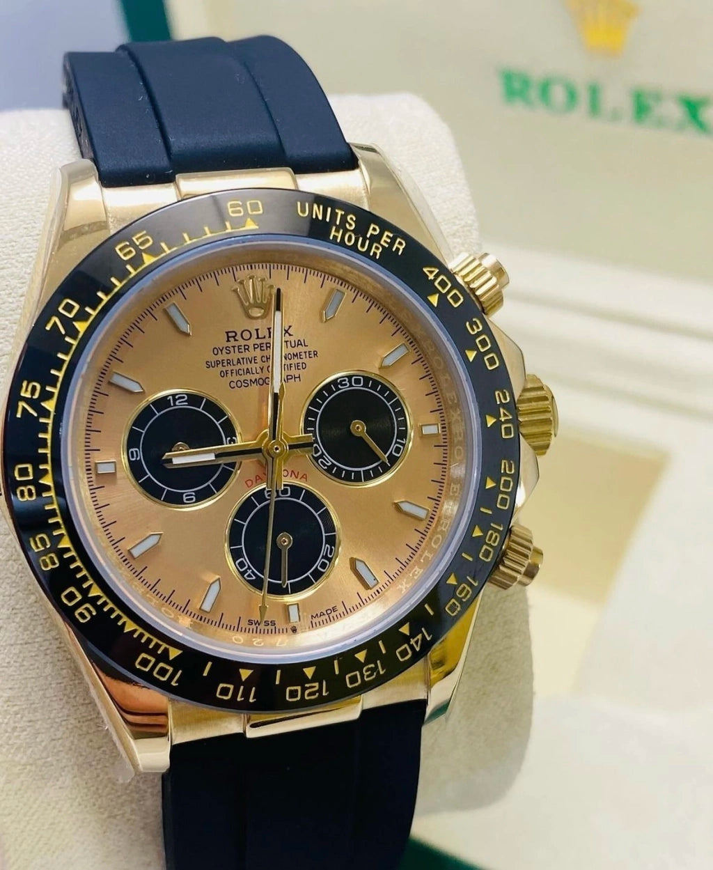 Rolex Daytona / Gold Rubber